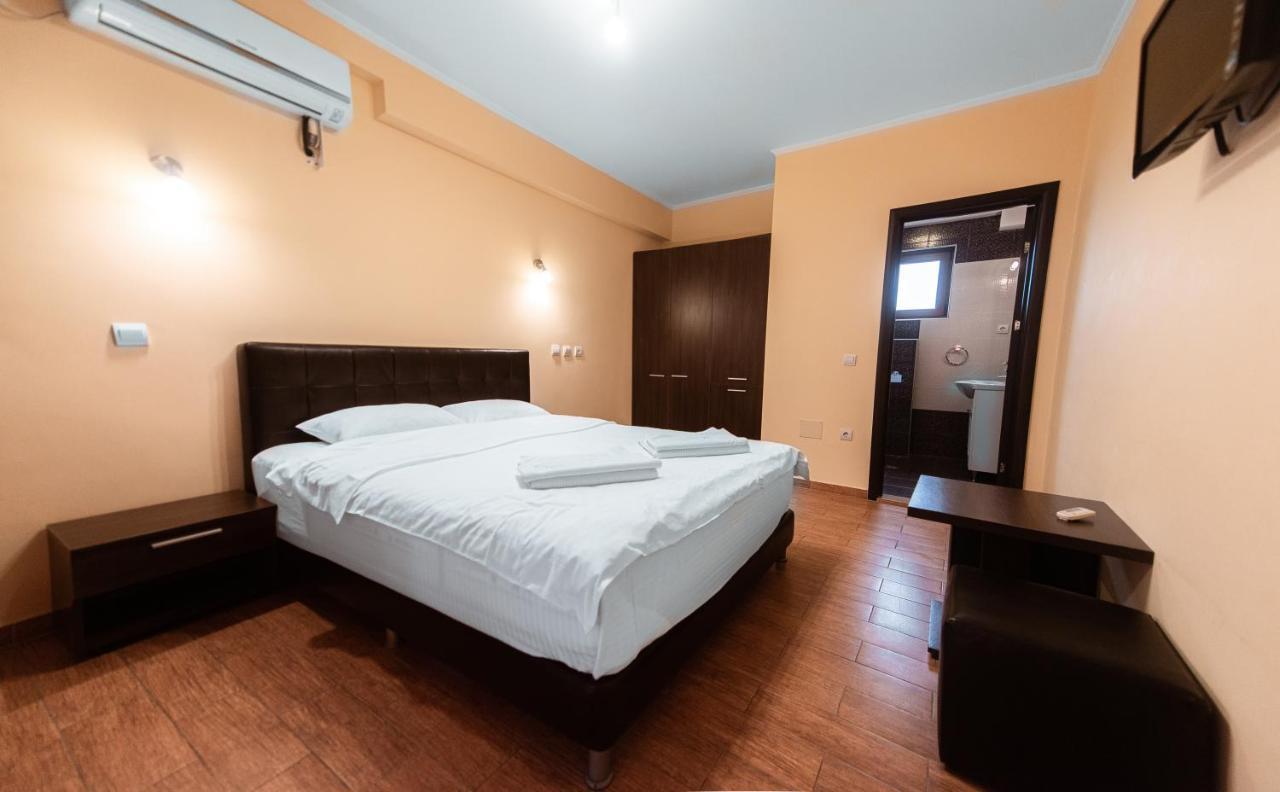 Casa Soarelui Hotel Două Mai Kültér fotó