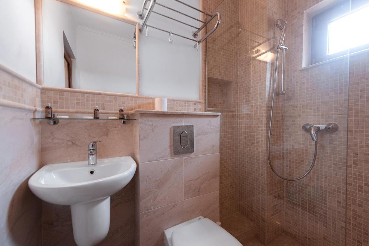 Casa Soarelui Hotel Două Mai Kültér fotó