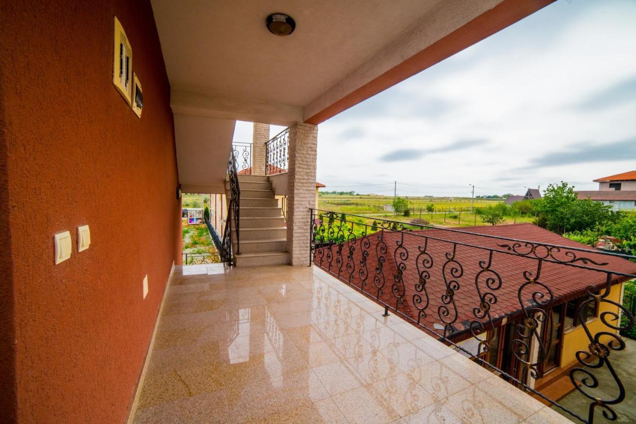 Casa Soarelui Hotel Două Mai Kültér fotó